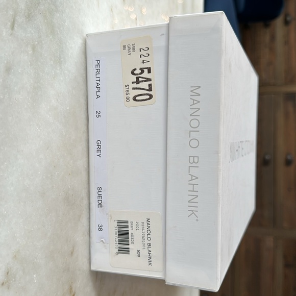 Manolo Blahnik lace up, studded oxfords - dark grey suede with black pearl studs - Picture 2 of 2